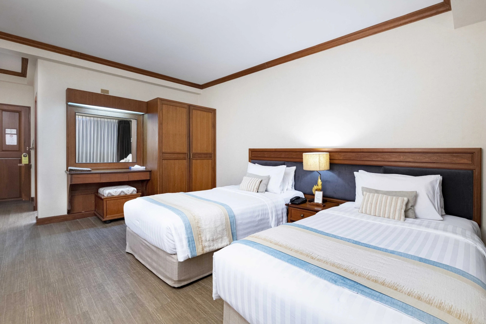 Tohsang Heritage Ubon Hotel