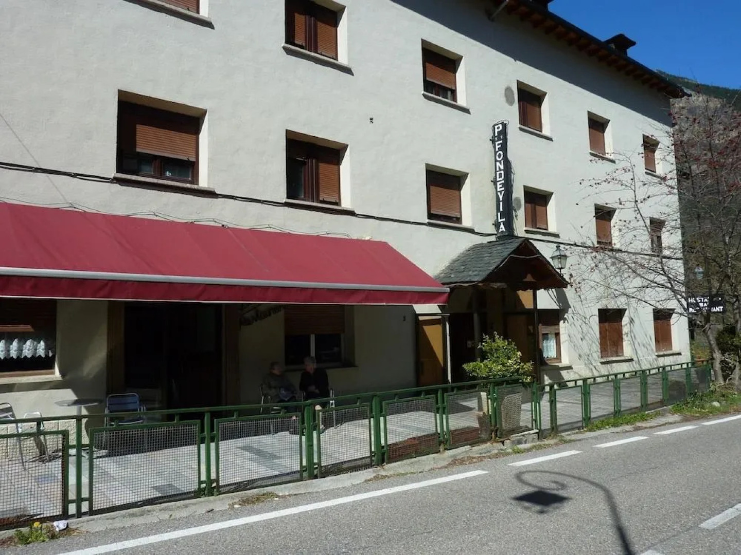 Hostal Fondevila