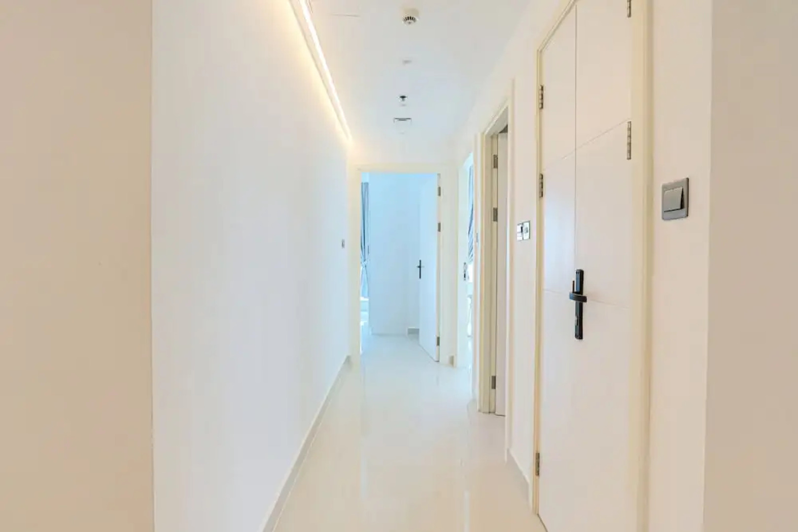 HiGuests - The Marina Torch