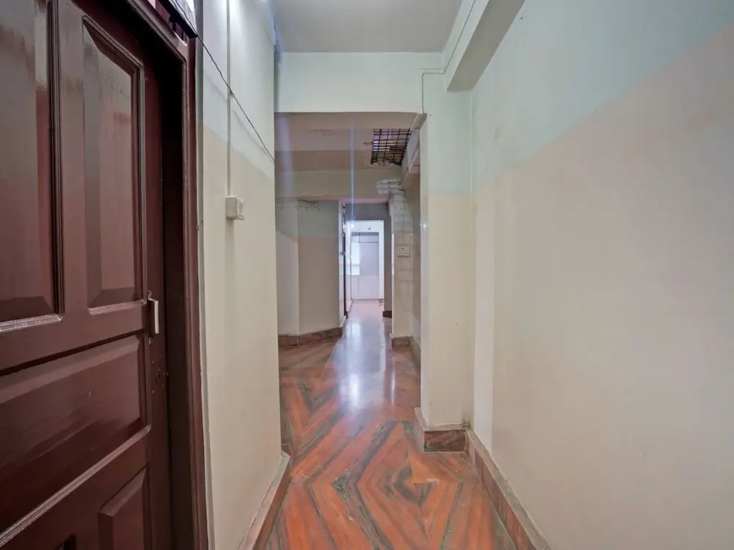 SPOT ON 45004 Hotel Royal Orchid