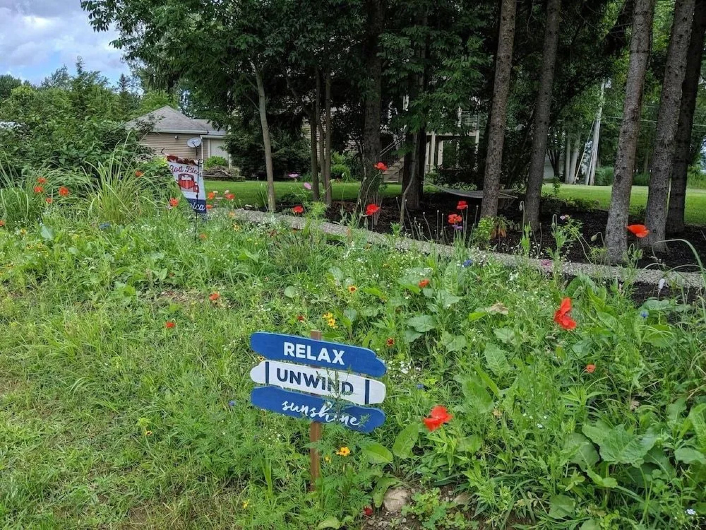 Cardinal Road 3 Bedroom Home by RedAwning