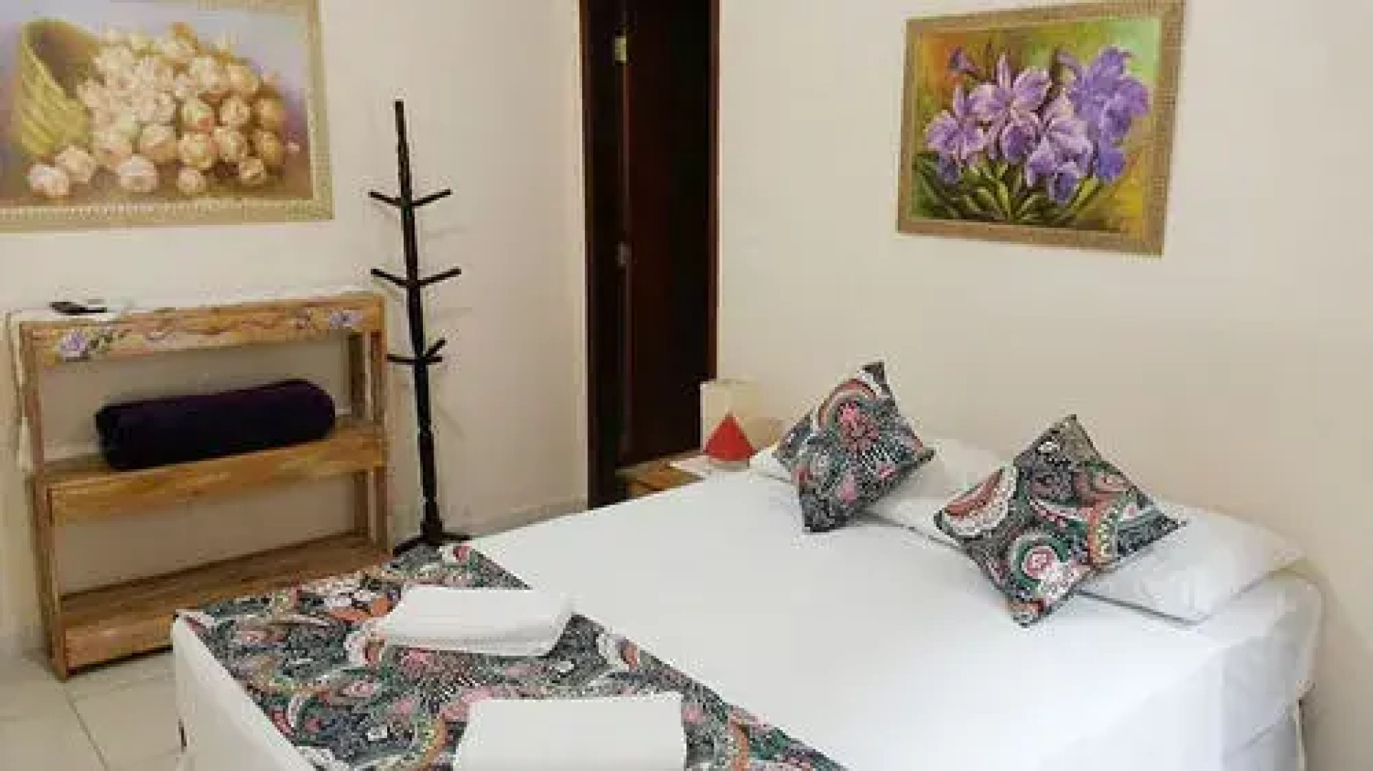 Pousada Flores Do Lázaro