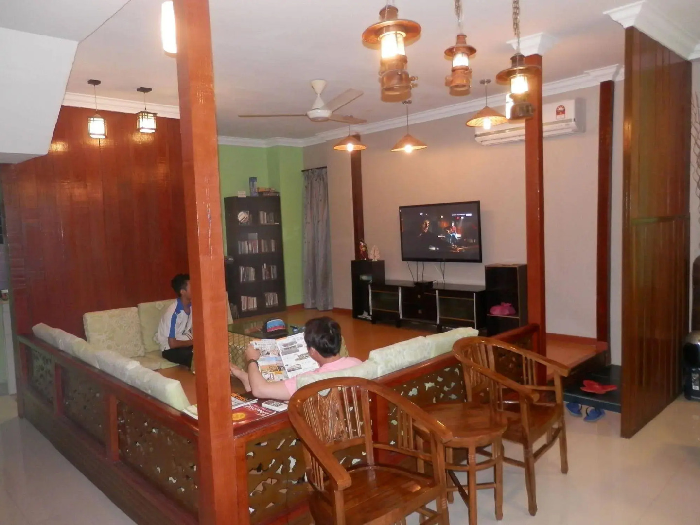 Travellers Planet Hotel & Guest House