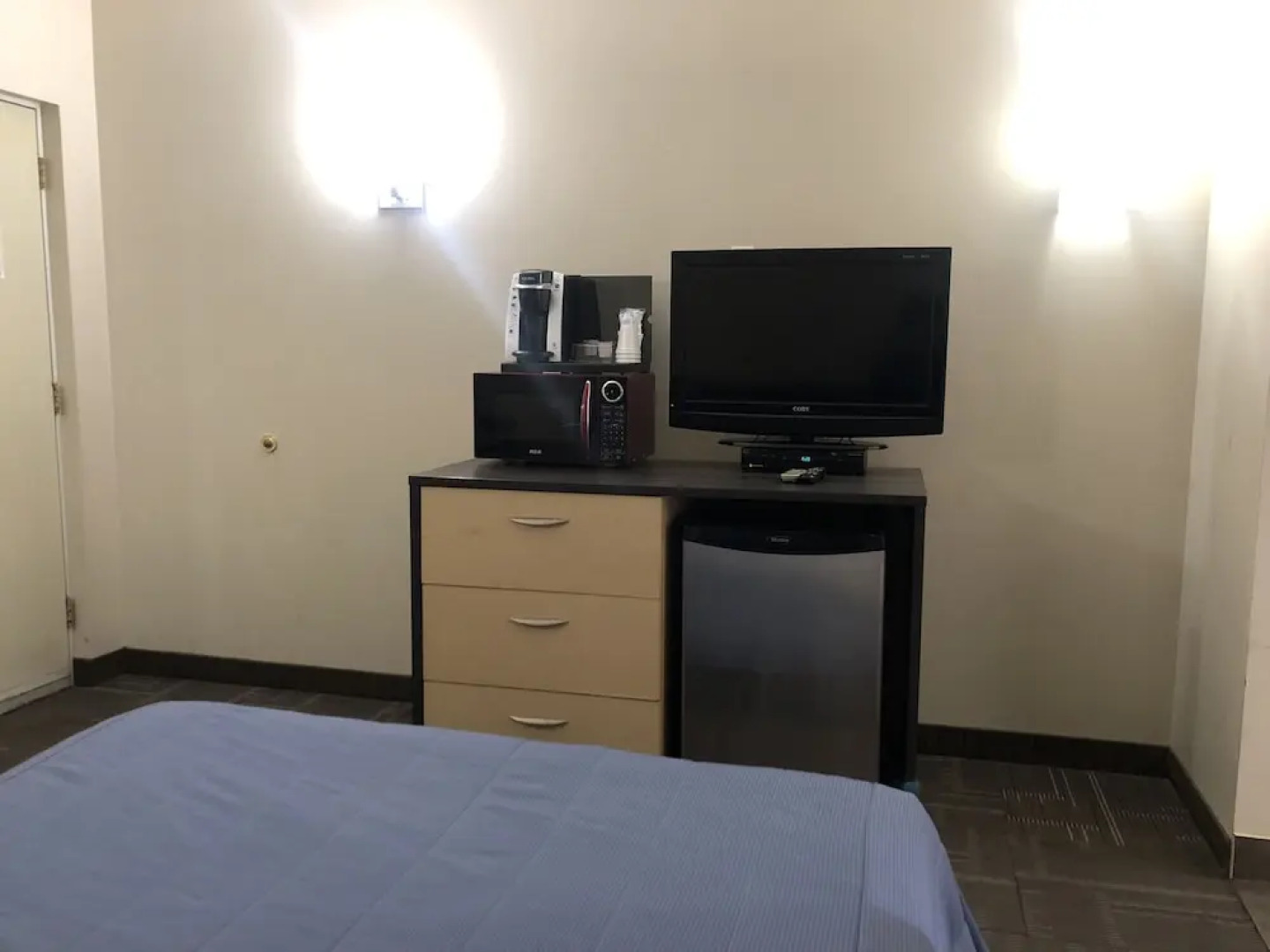 Falcon Motel Brossard