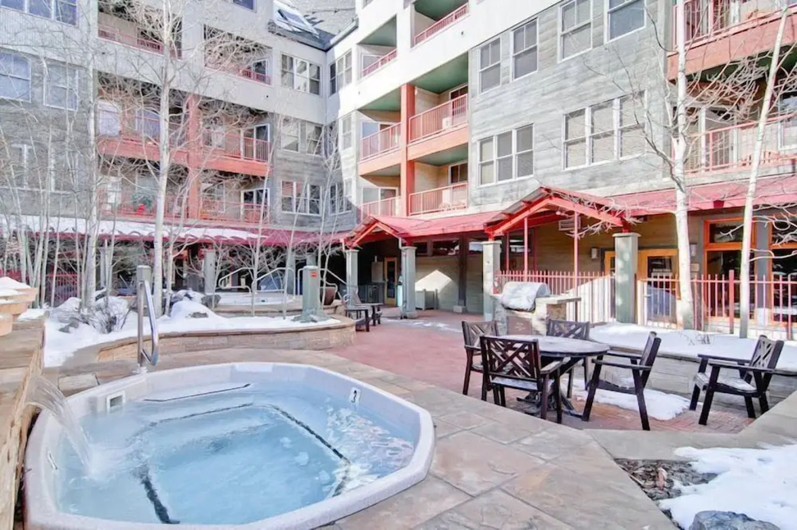 1 Bedroom Silvermill Rental in River Run Village Steps from the River Run Gondola