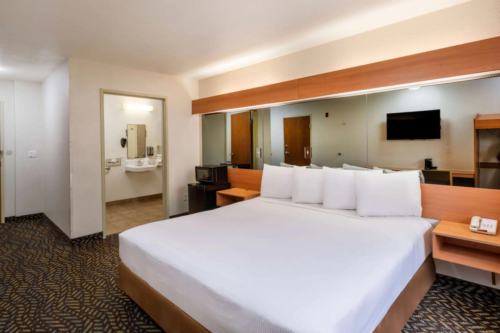 Microtel Inn & Suites by Wyndham Salt Lake City Airport