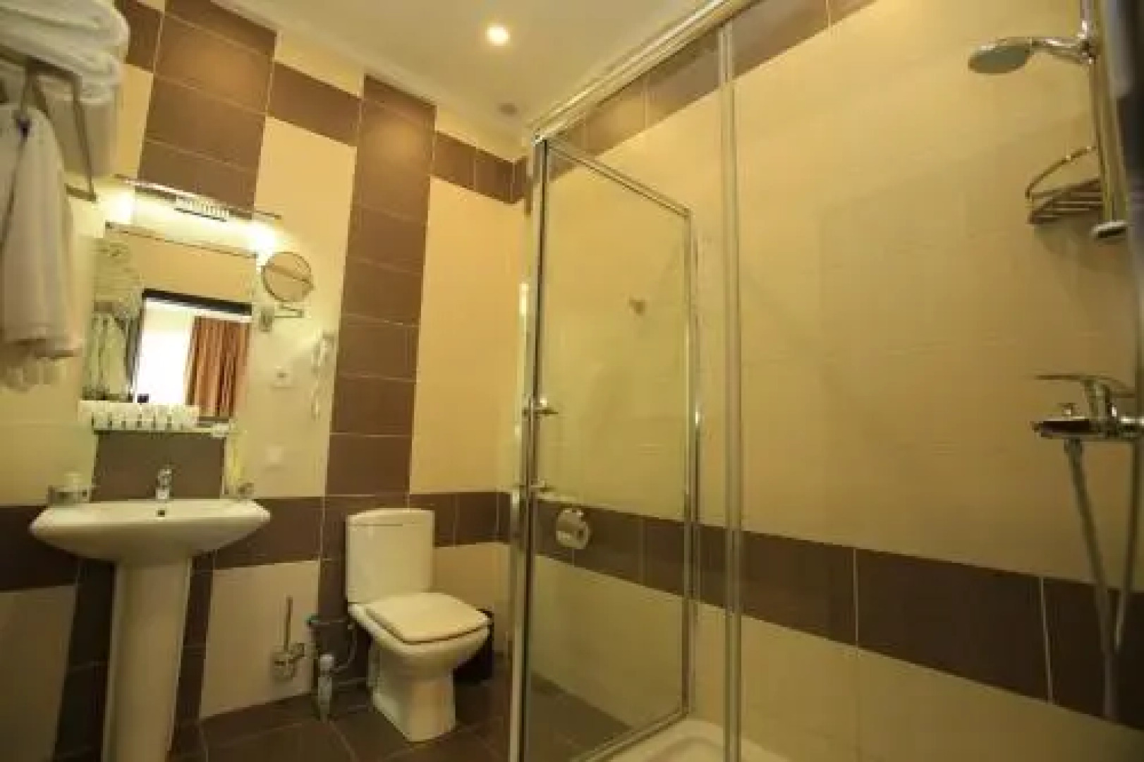 Karven 4 Seasons Resort