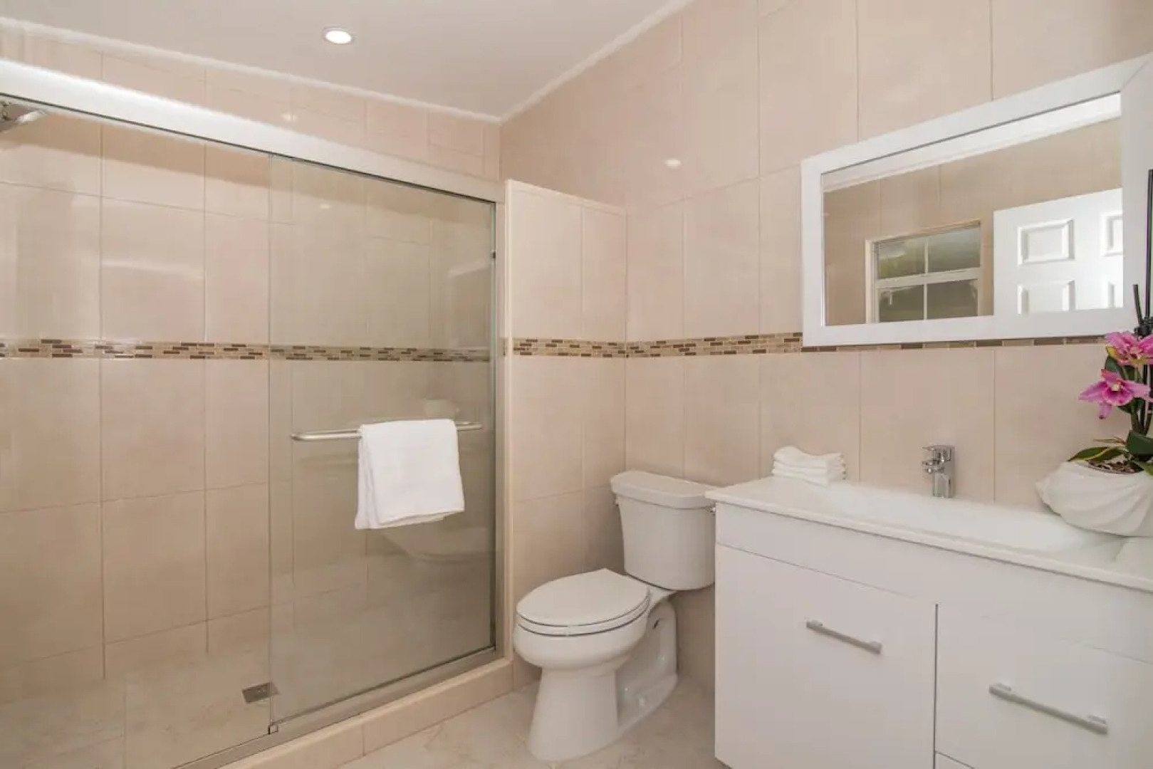 Sprat Bay Luxury Villa