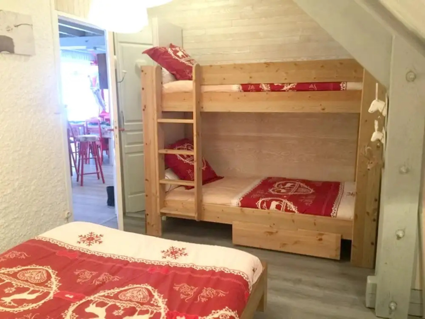 Chalet With 2 Bedrooms in Laguiole, With Wonderful Mountain View, Furn