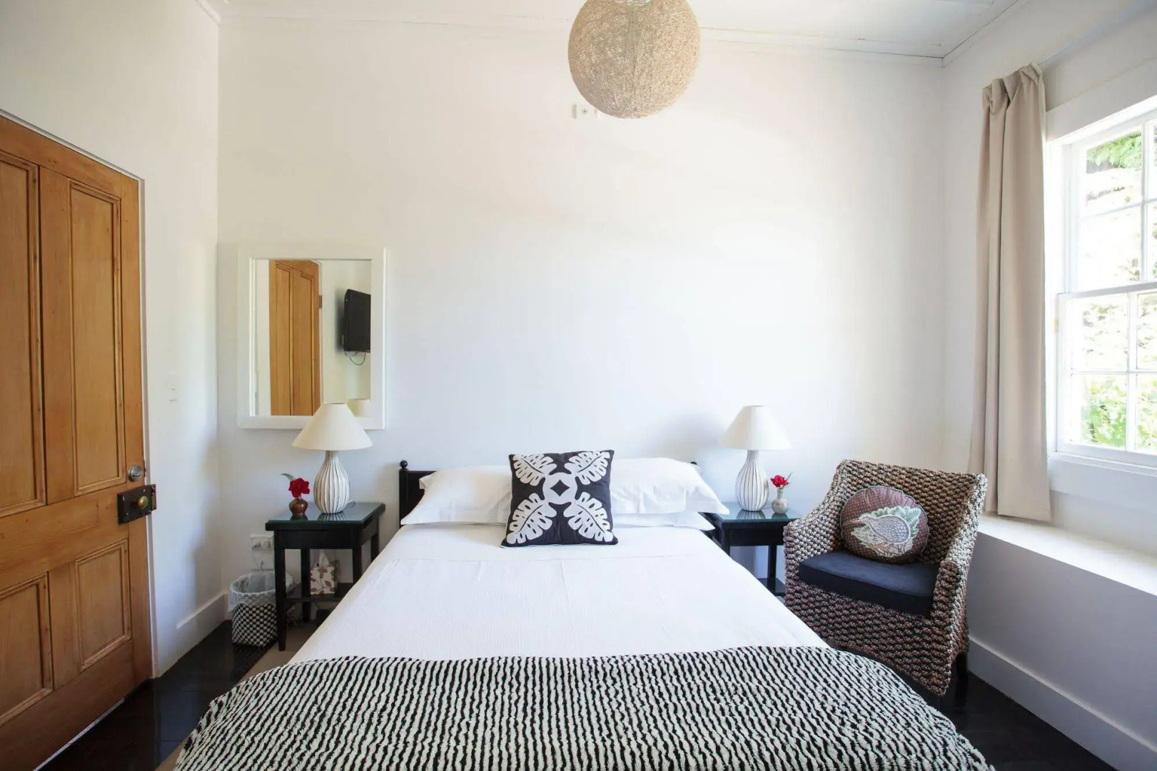 The Old Oak Boutique Hotel