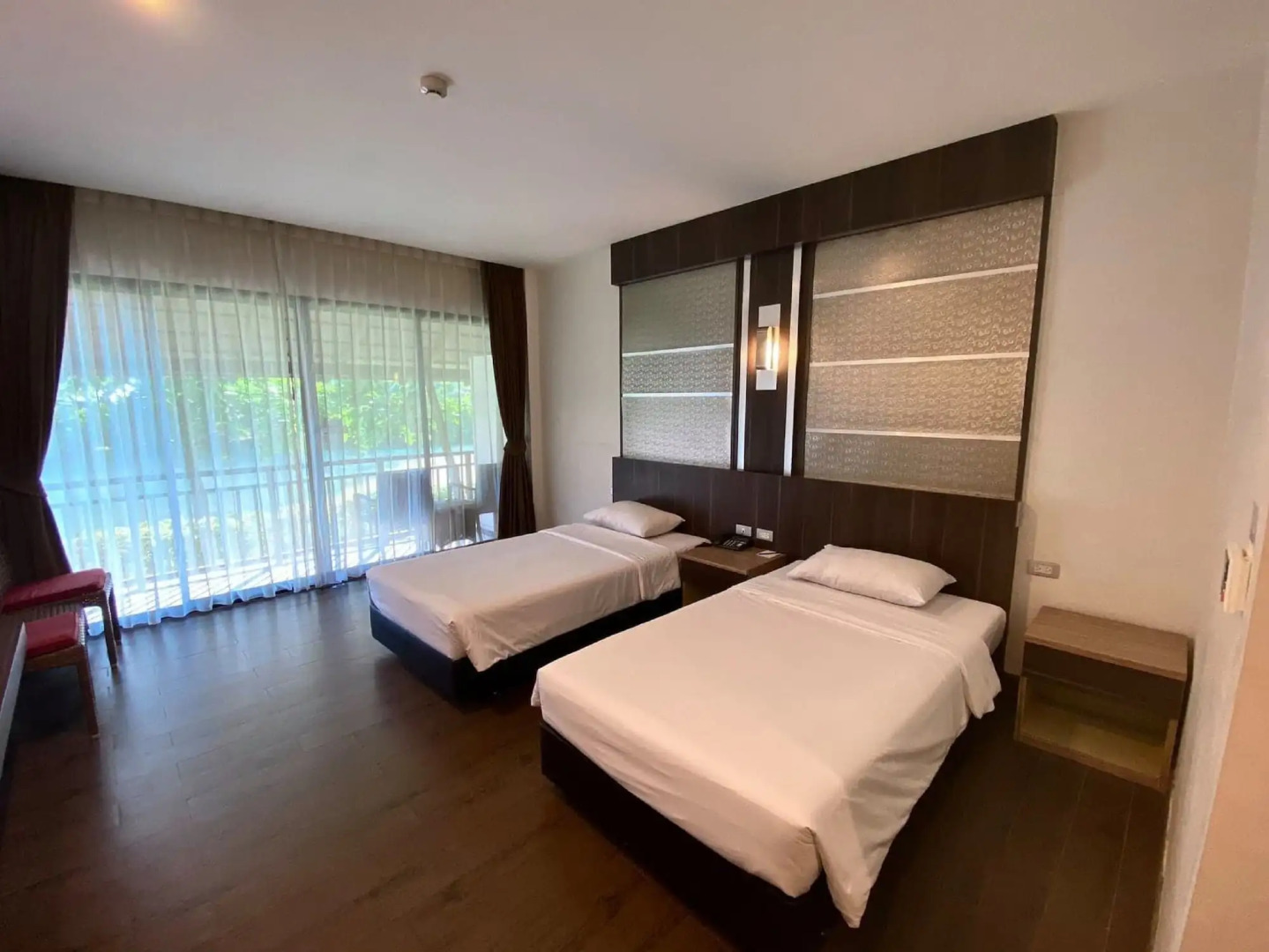 Bangsaen Heritage Hotel