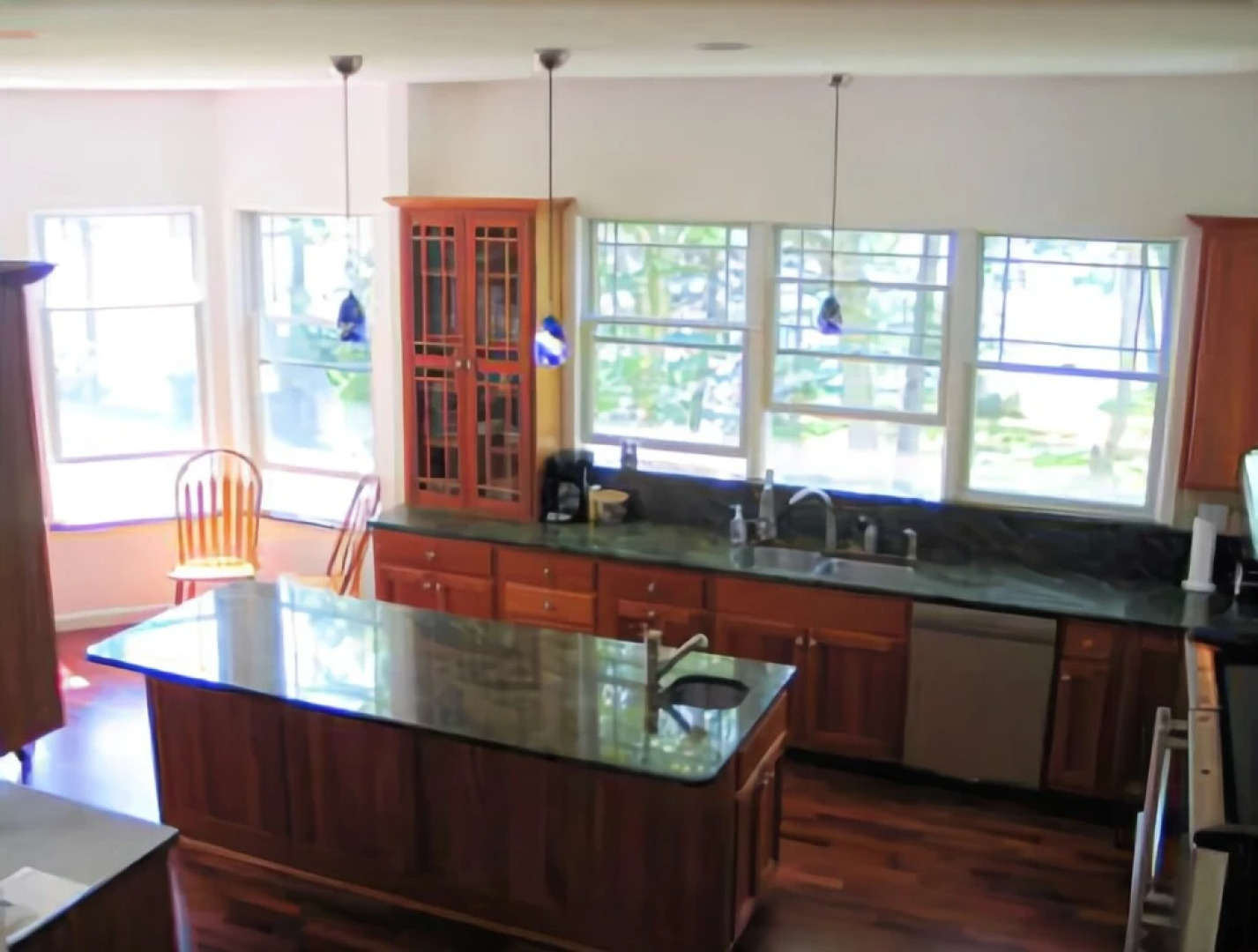 Edgewater Estate - Five Bedroom Home