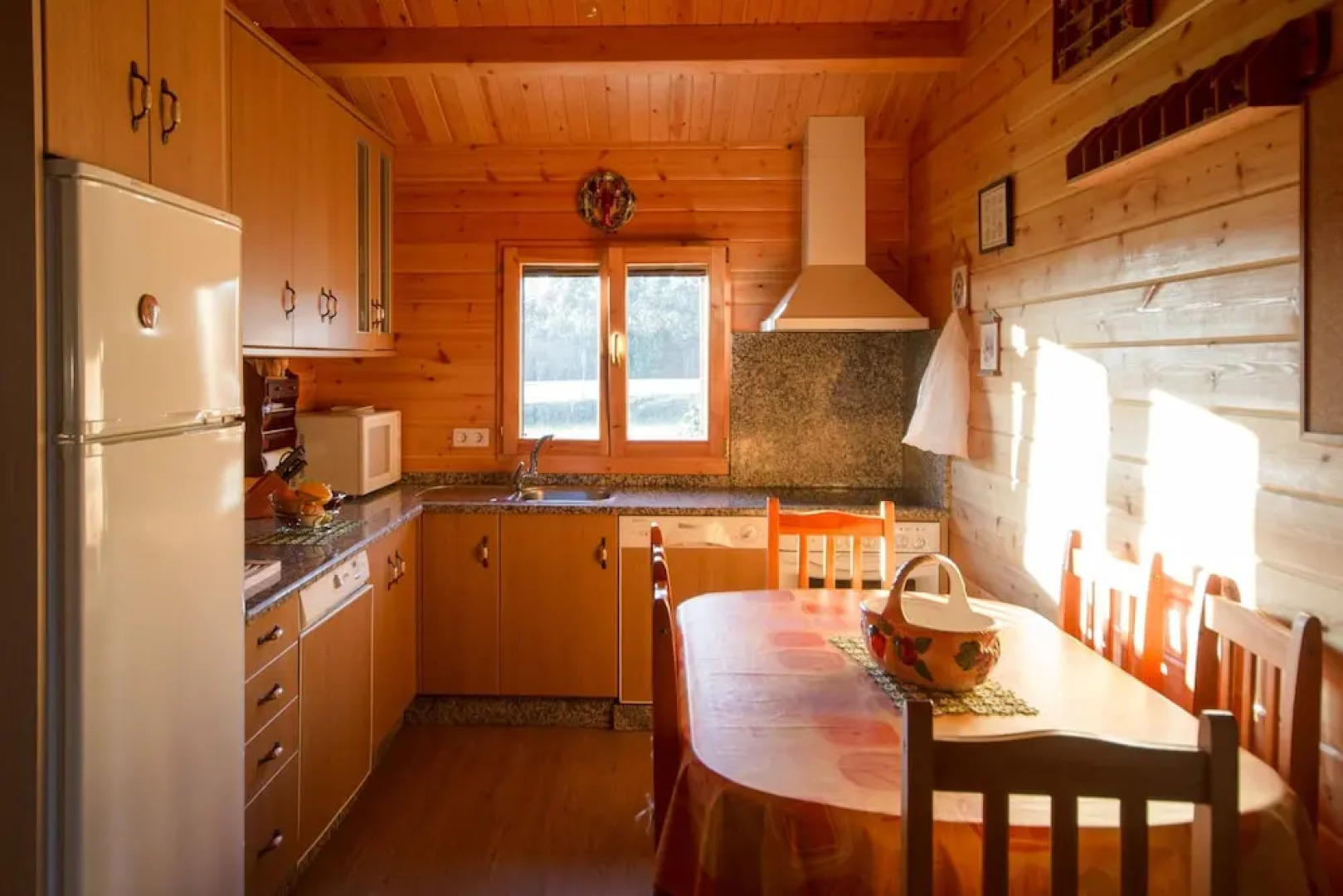 106354 - House in Dumbría