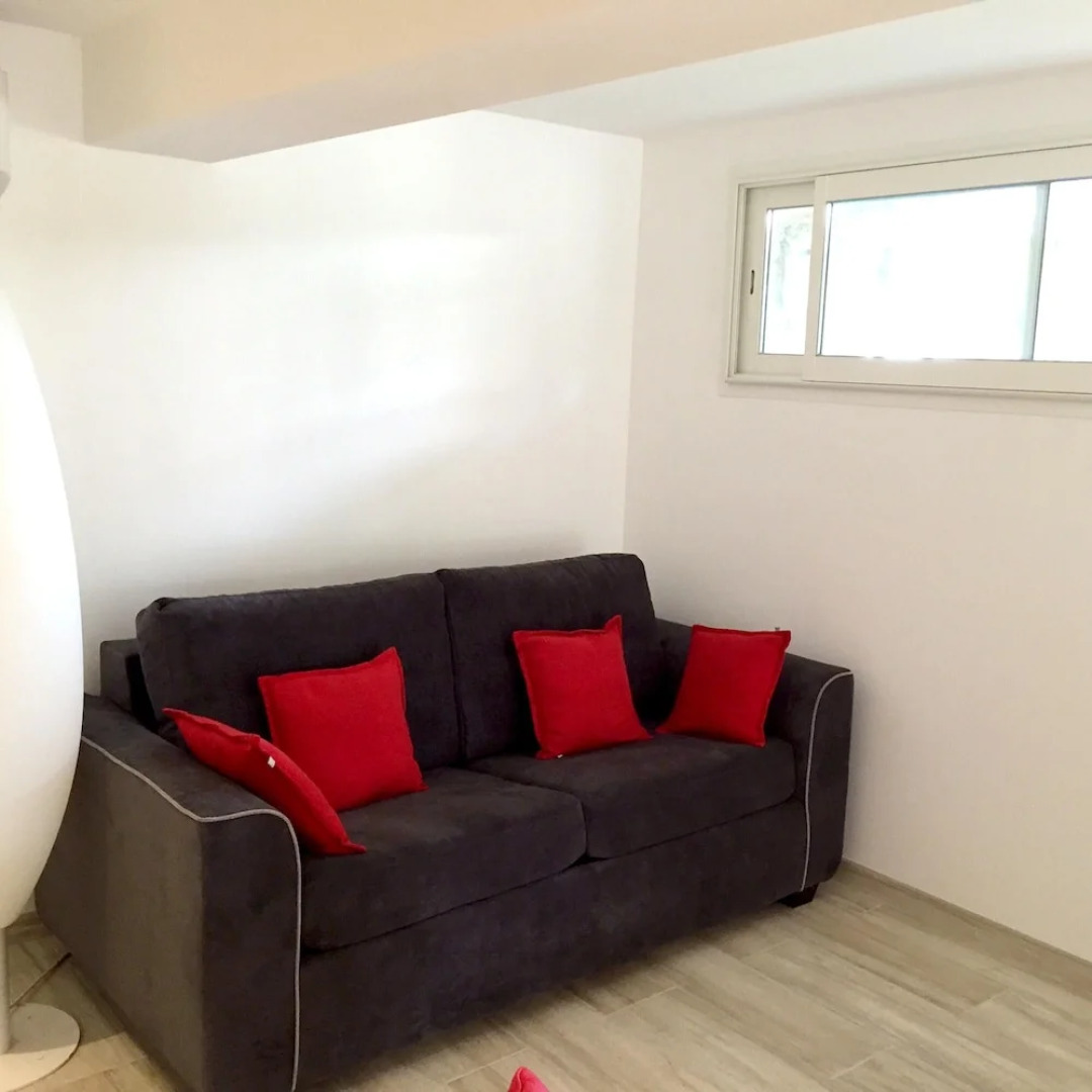 Studio in Vence, With Wonderful City View, Private Pool, Enclosed Gard