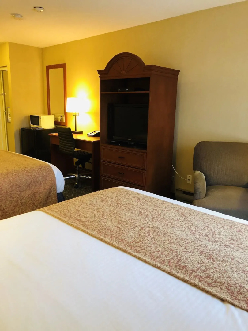 Anchor Inn And Suites