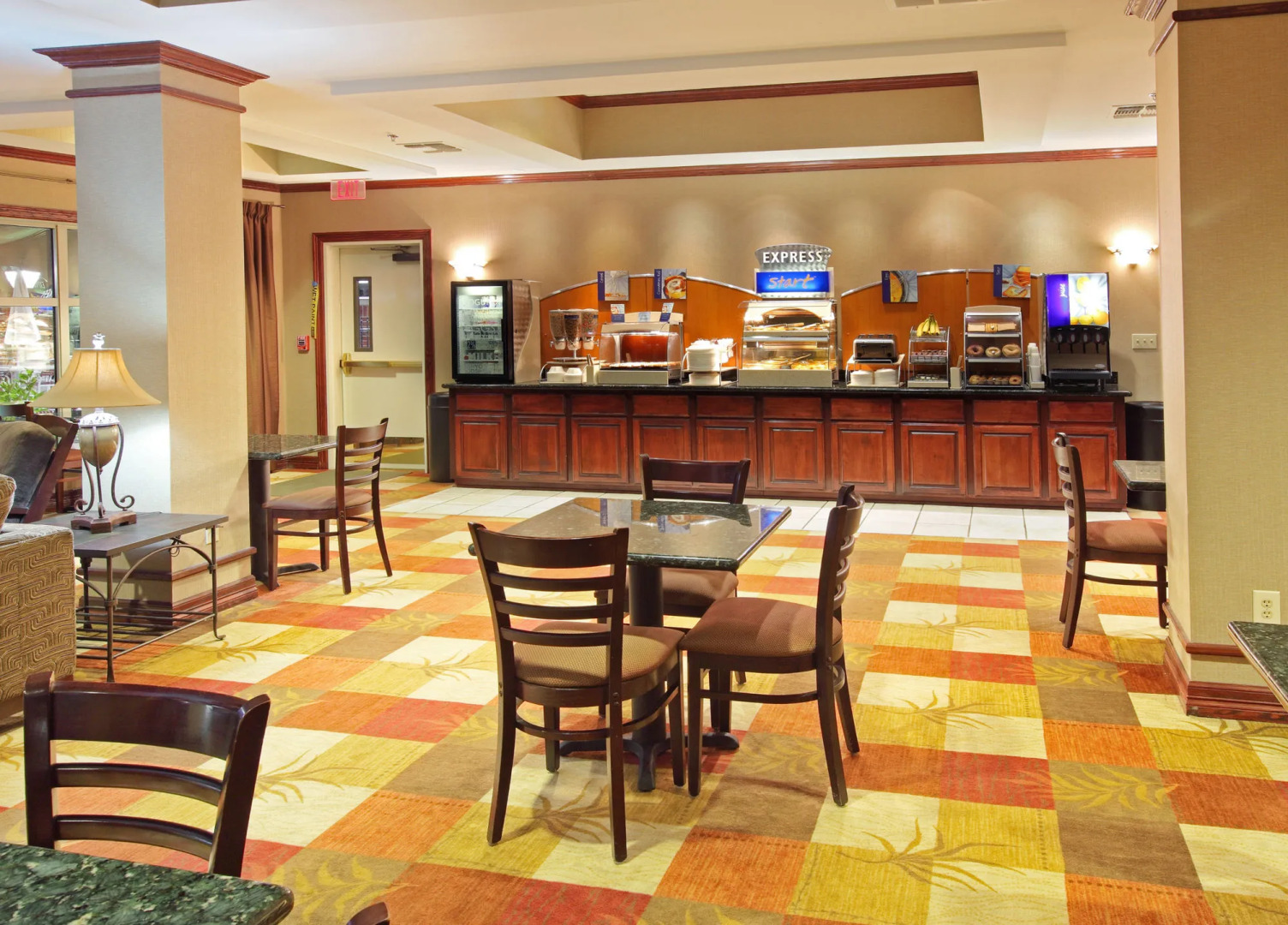 Holiday Inn Express & Suites Shreveport South Park Plaza by IHG