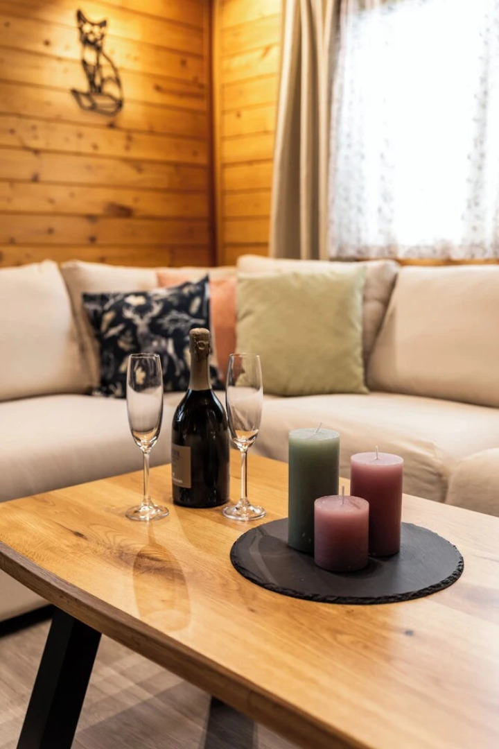 Cottage with pool playground and privacy