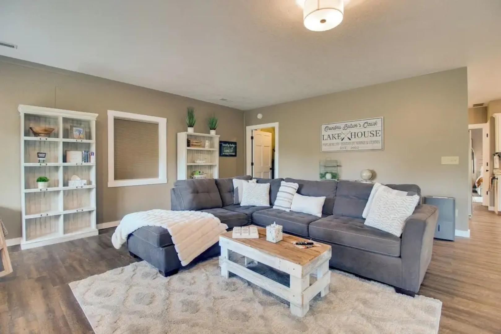 Waterfront Home Near Mark Twain National Forest