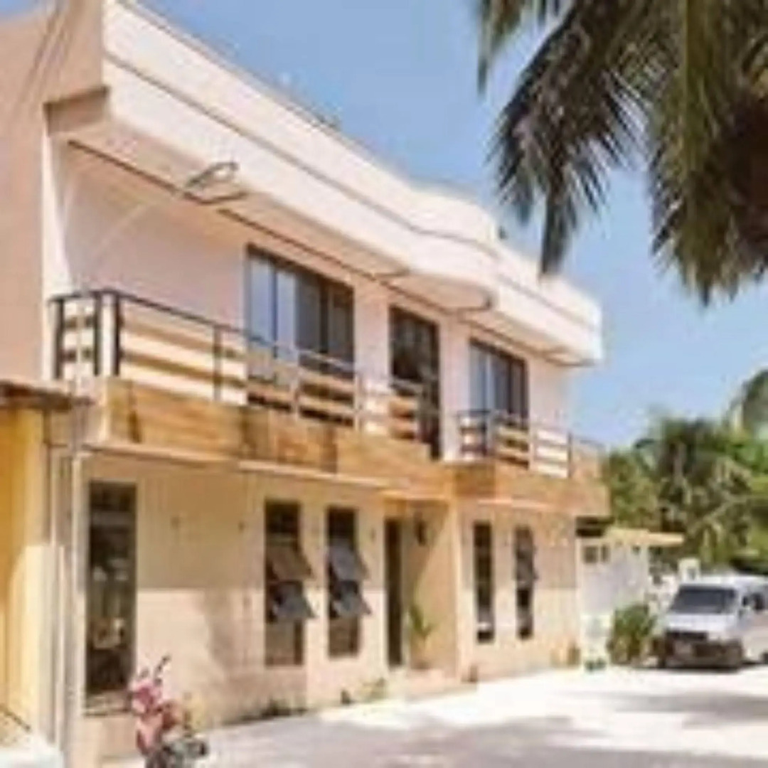 White Sand Lodge at Maafushi