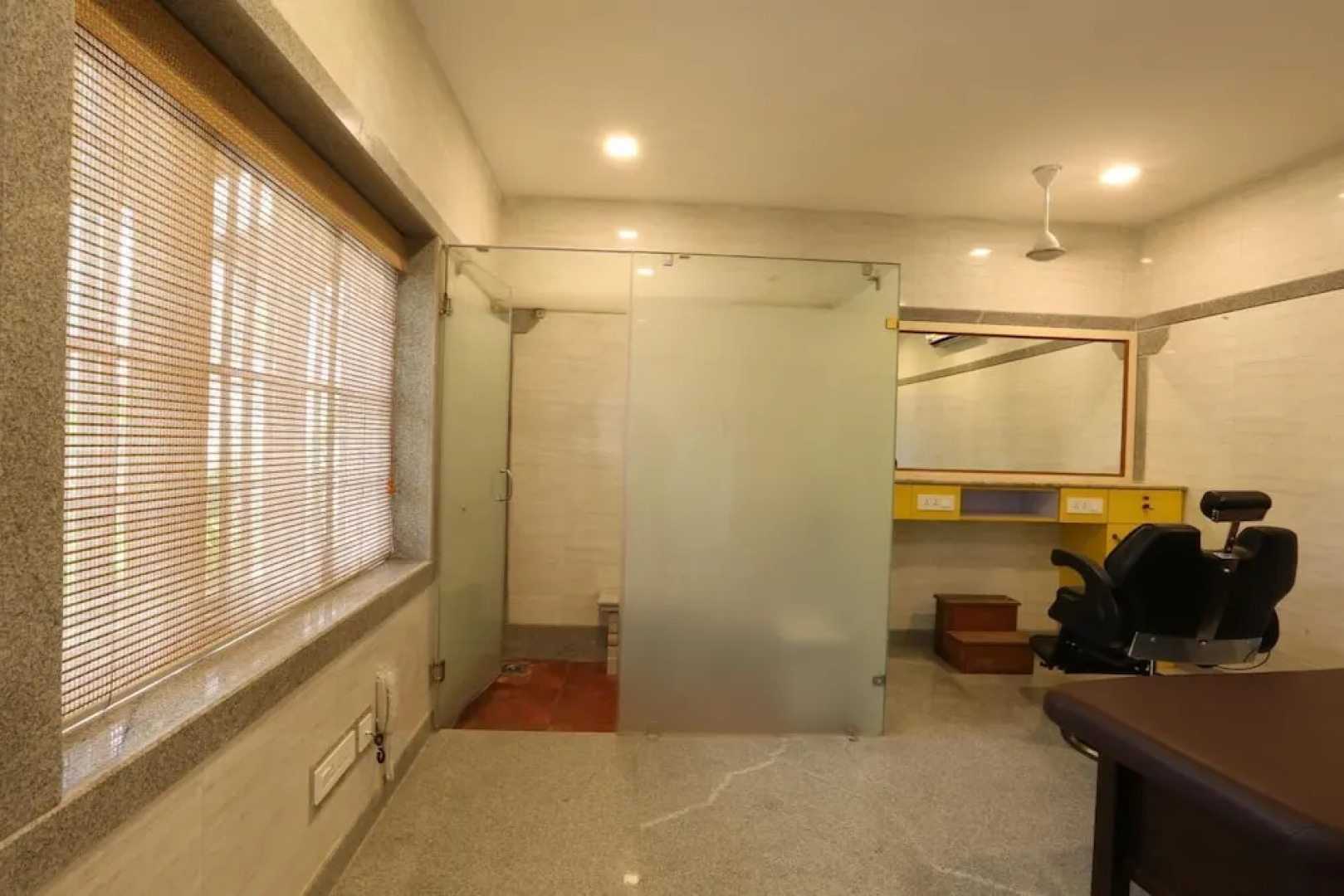 Kyriad Prestige Mayapuri Amira