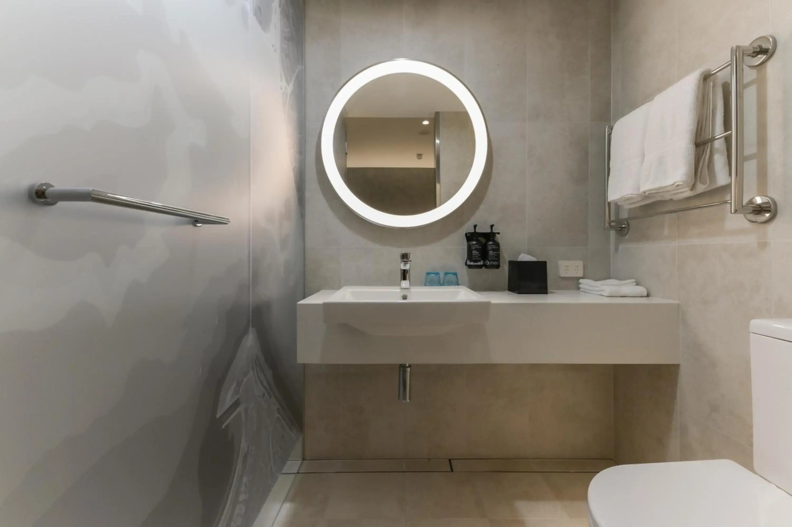 Holiday Inn Express & Suites Sunshine Coast by IHG