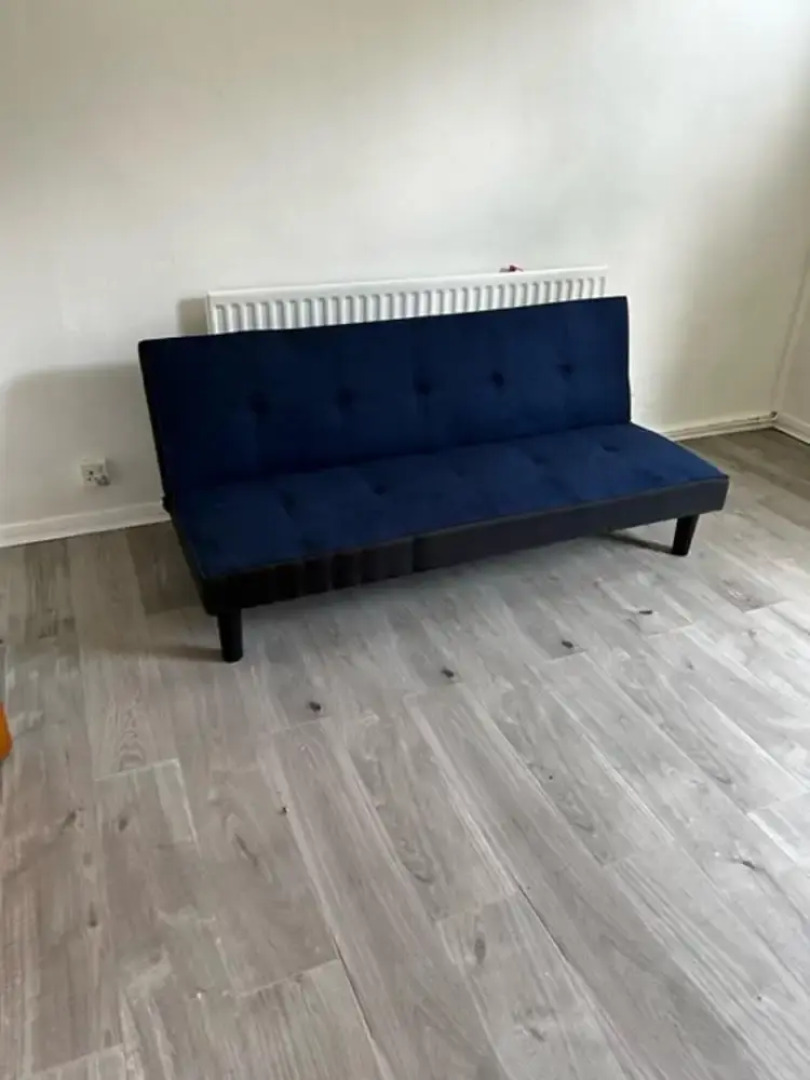 Lovely and Bright 2 bed House