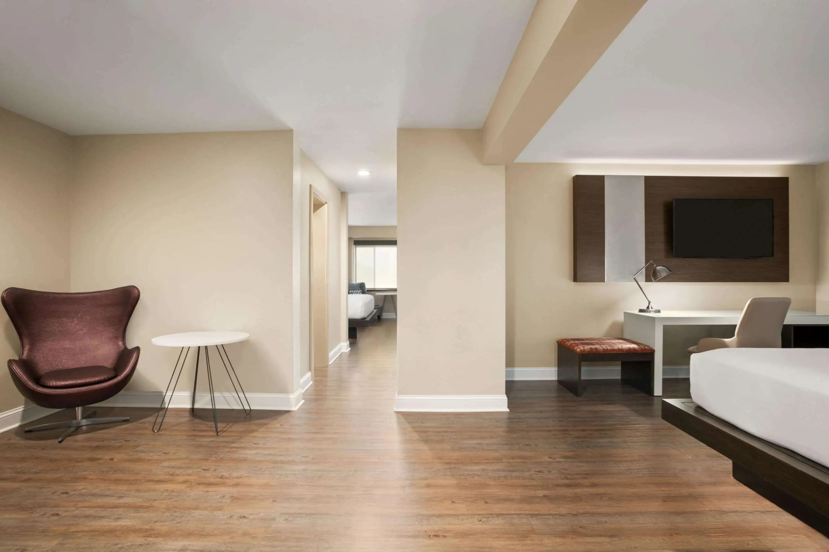 Wyndham Newport Hotel