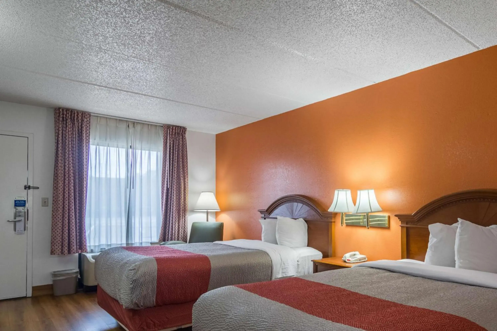 Motel 6 Waycross GA