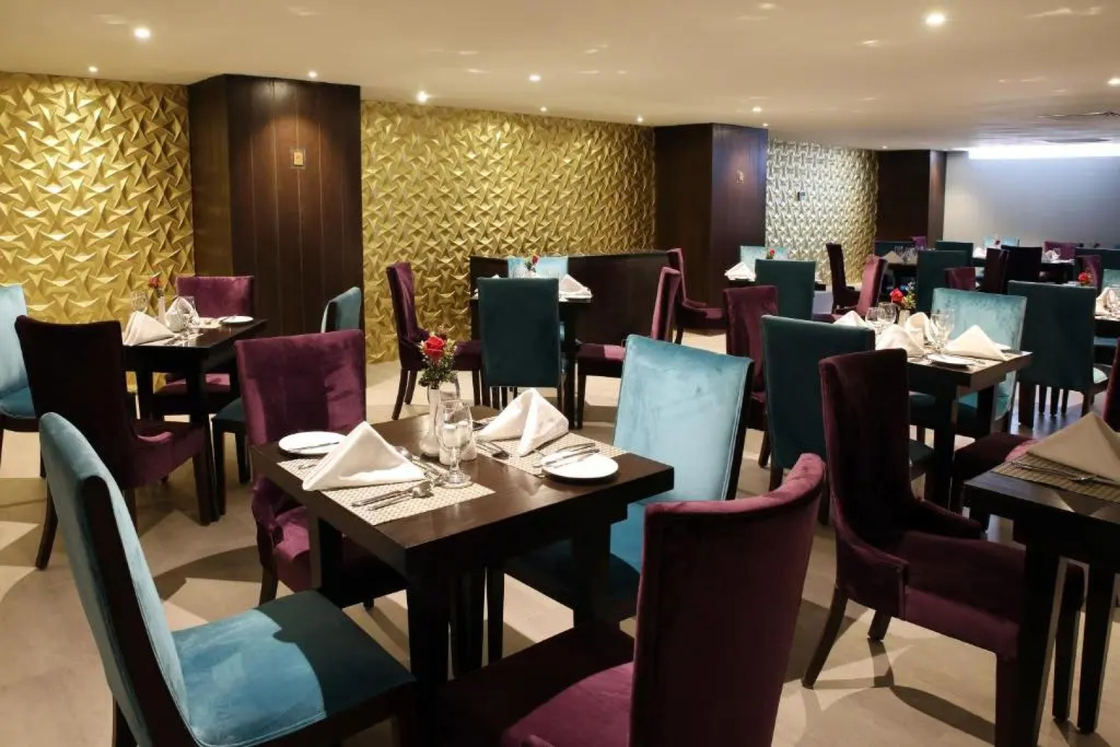 Avari Xpress, Islamabad