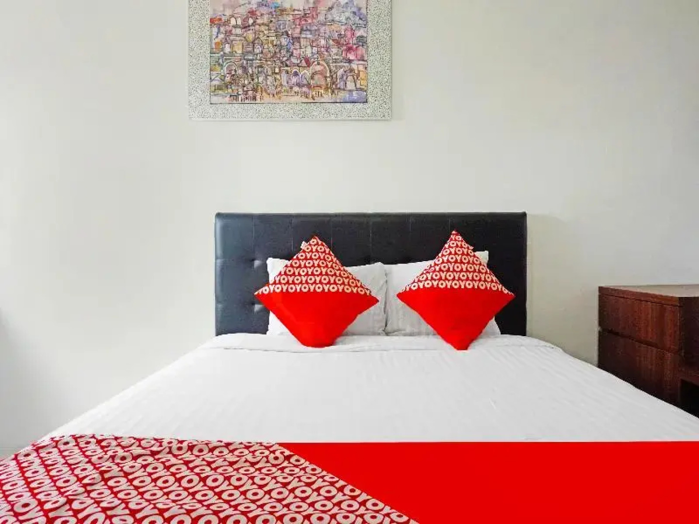 San San Rooms Gunung Putri Square