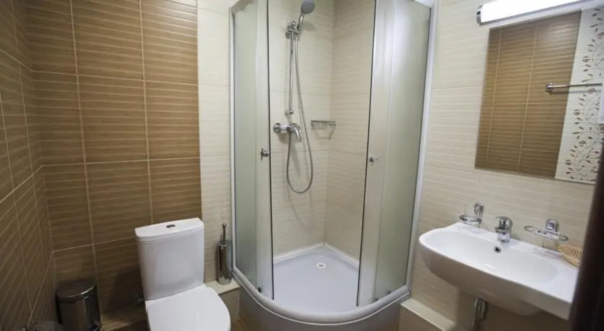 В двух шагах от улицы Красной