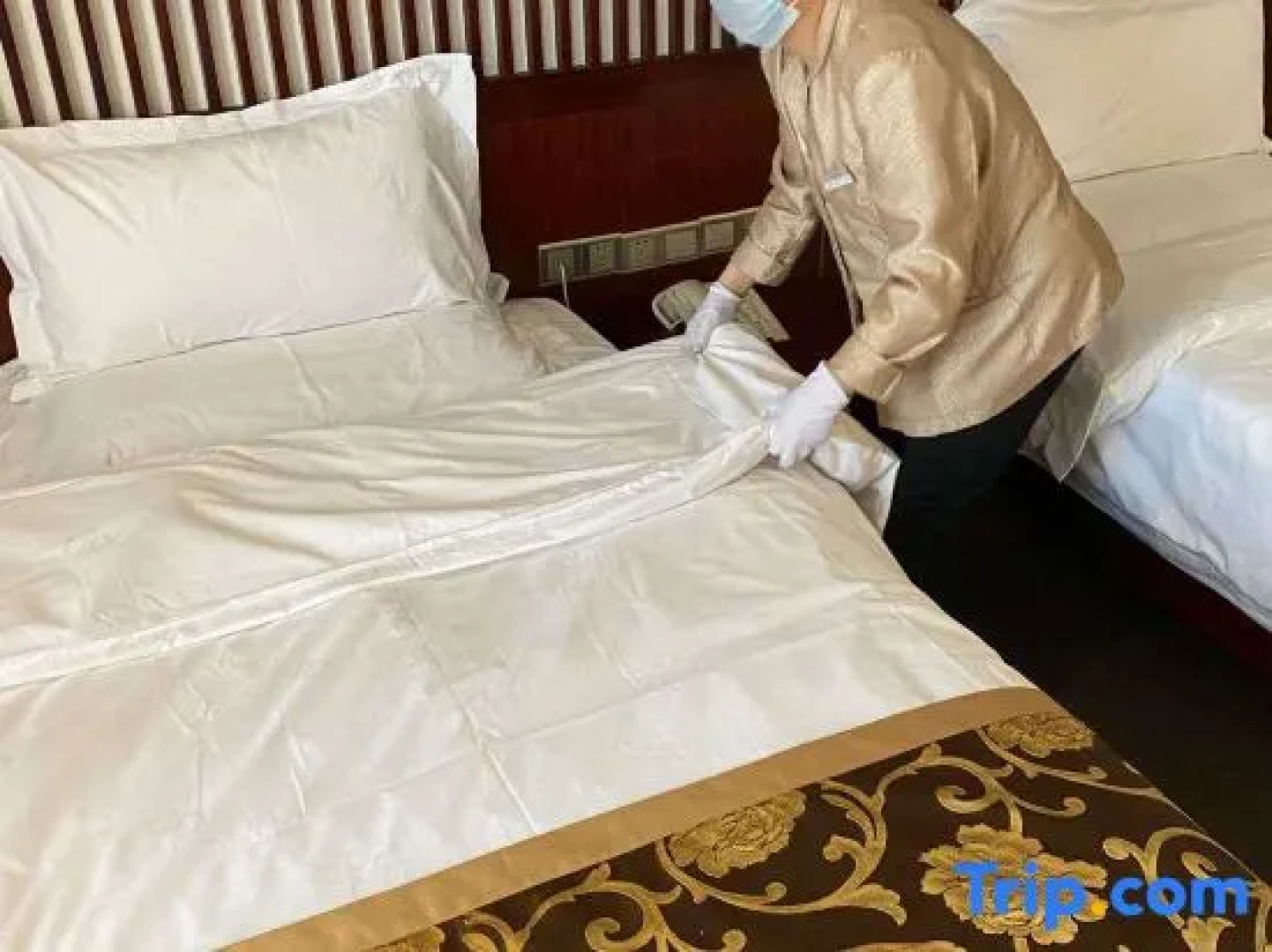 Yixin International Hotel