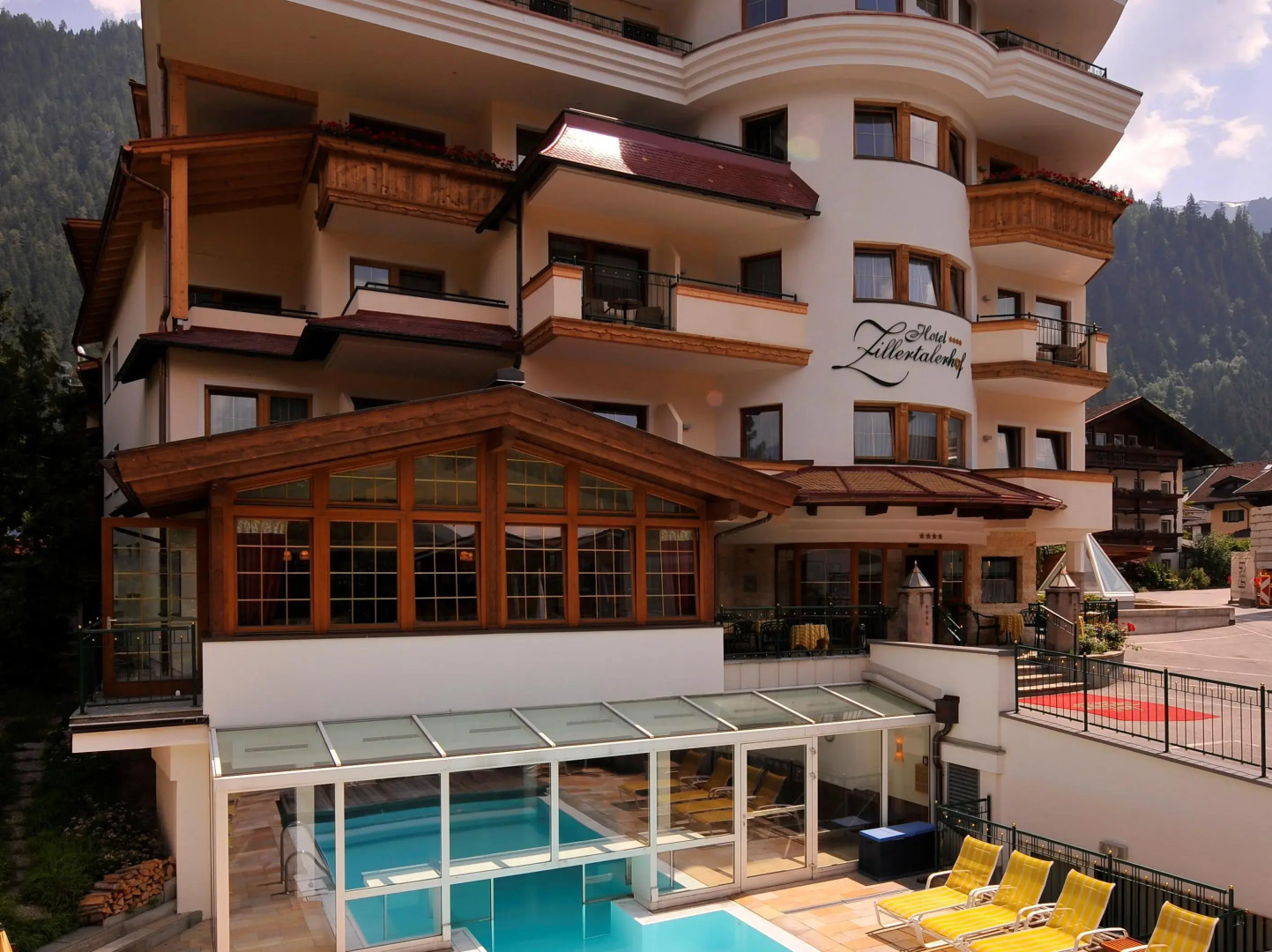 ZILLERTALERHOF - Alpine Hideway