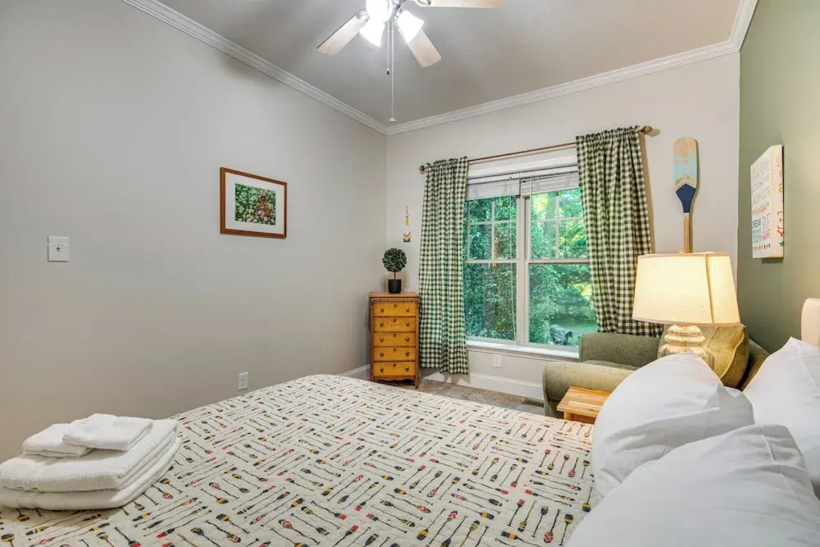 Sandy Beach, Fun Games & Barn: Lake Lure Gem!