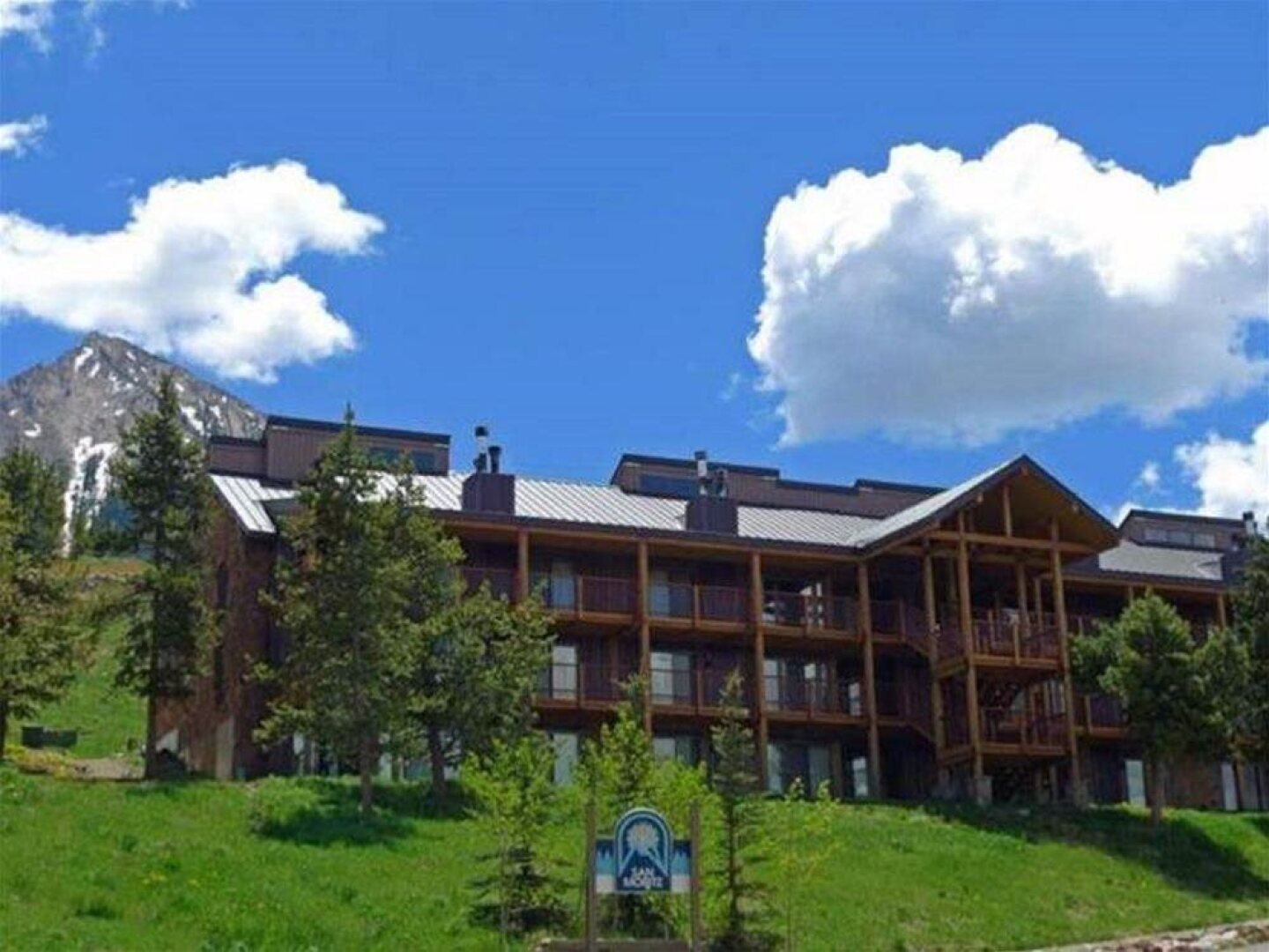 San Moritz Condominiums