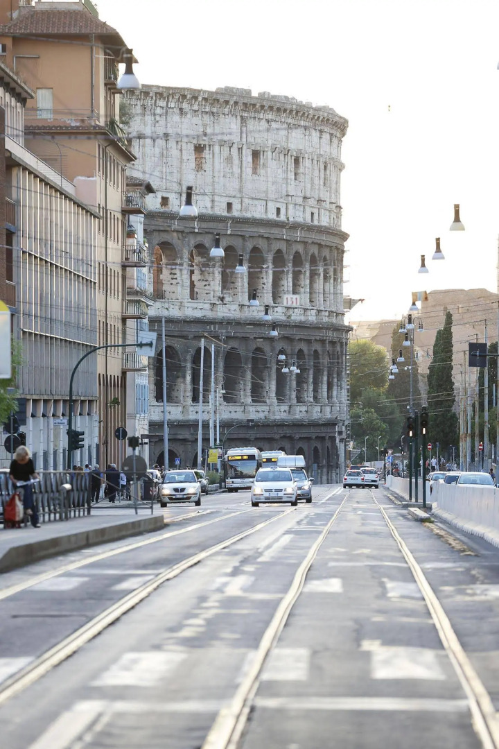 Tullia e Prisca Relais