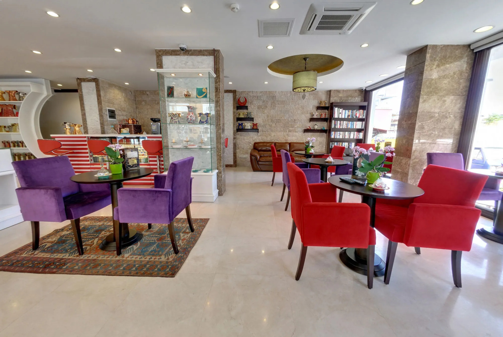 The Magnaura Palace Hotel