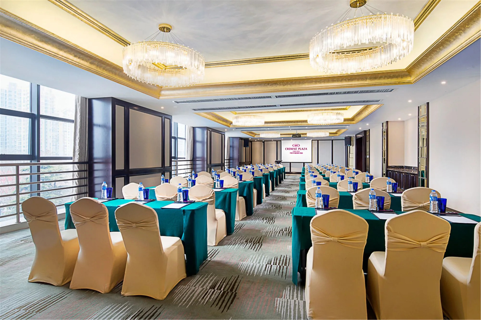 Crowne Plaza Zhengzhou by IHG
