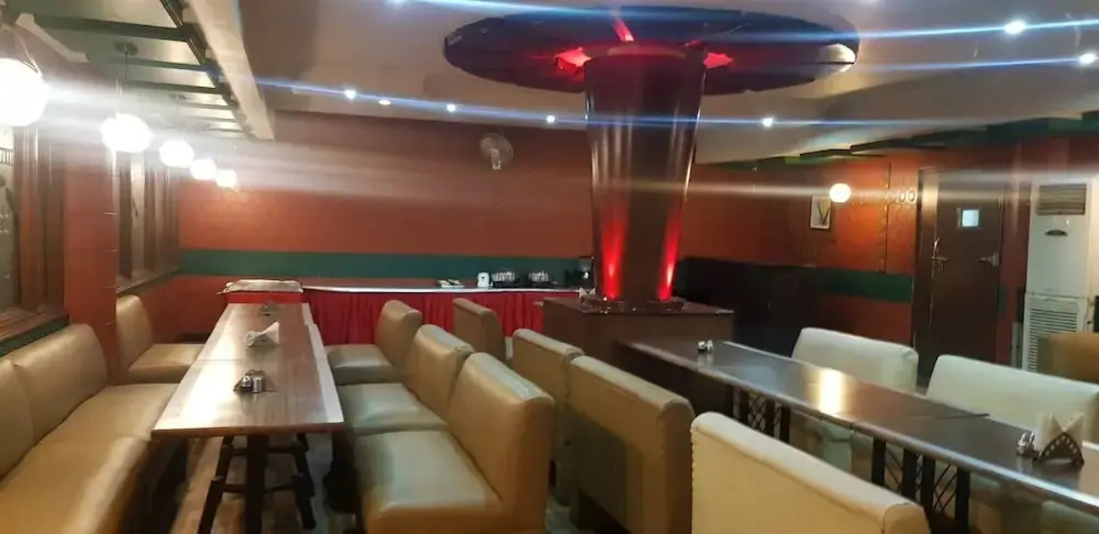 OYO Townhouse 651 Hotel Taksonz