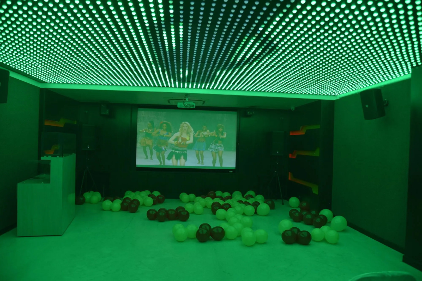 Hotel Rajhans Regent