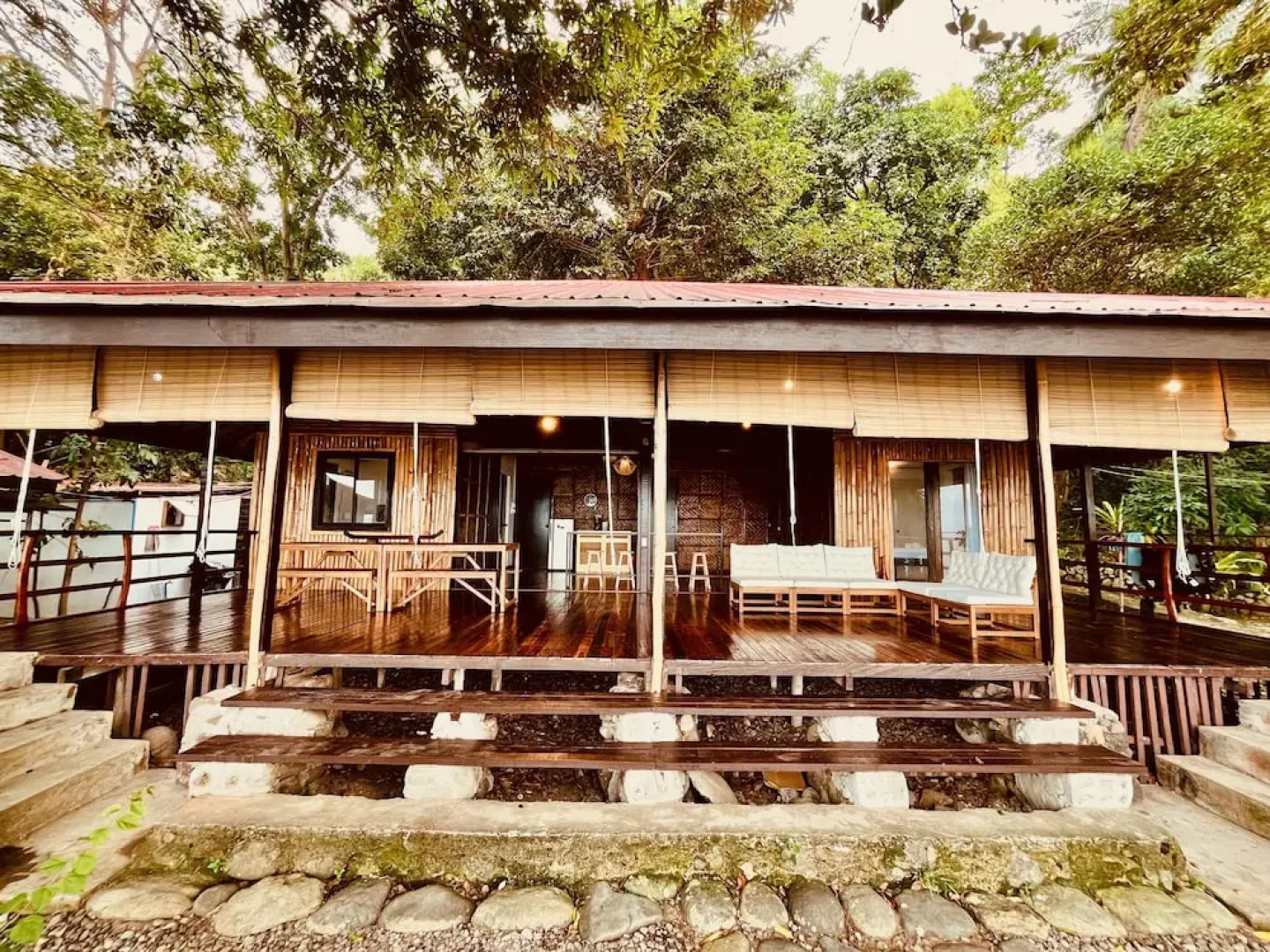 Villa Milagros Dive Inn Anilao