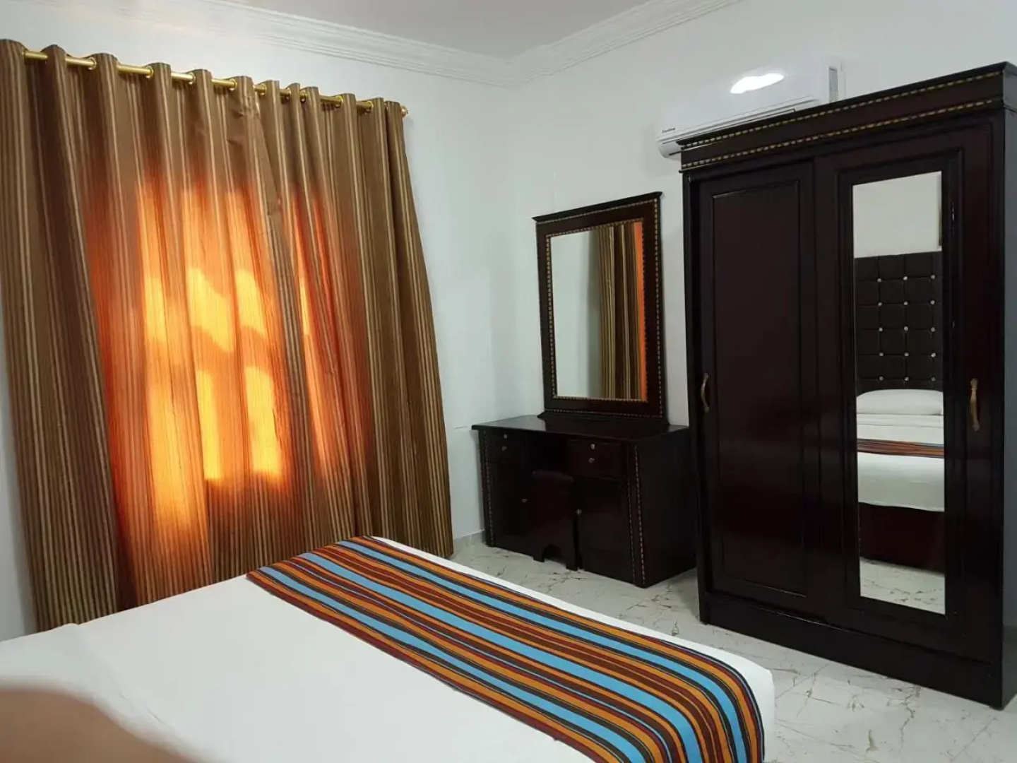Sea Hotel Apartment