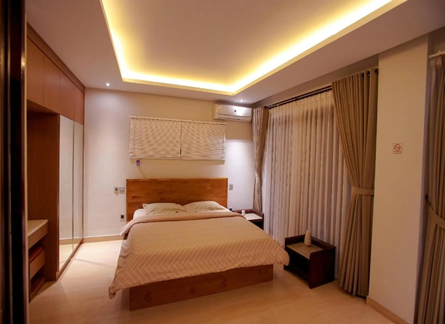 The Ocean Views Luxury Villas & Apartment by ZUZU