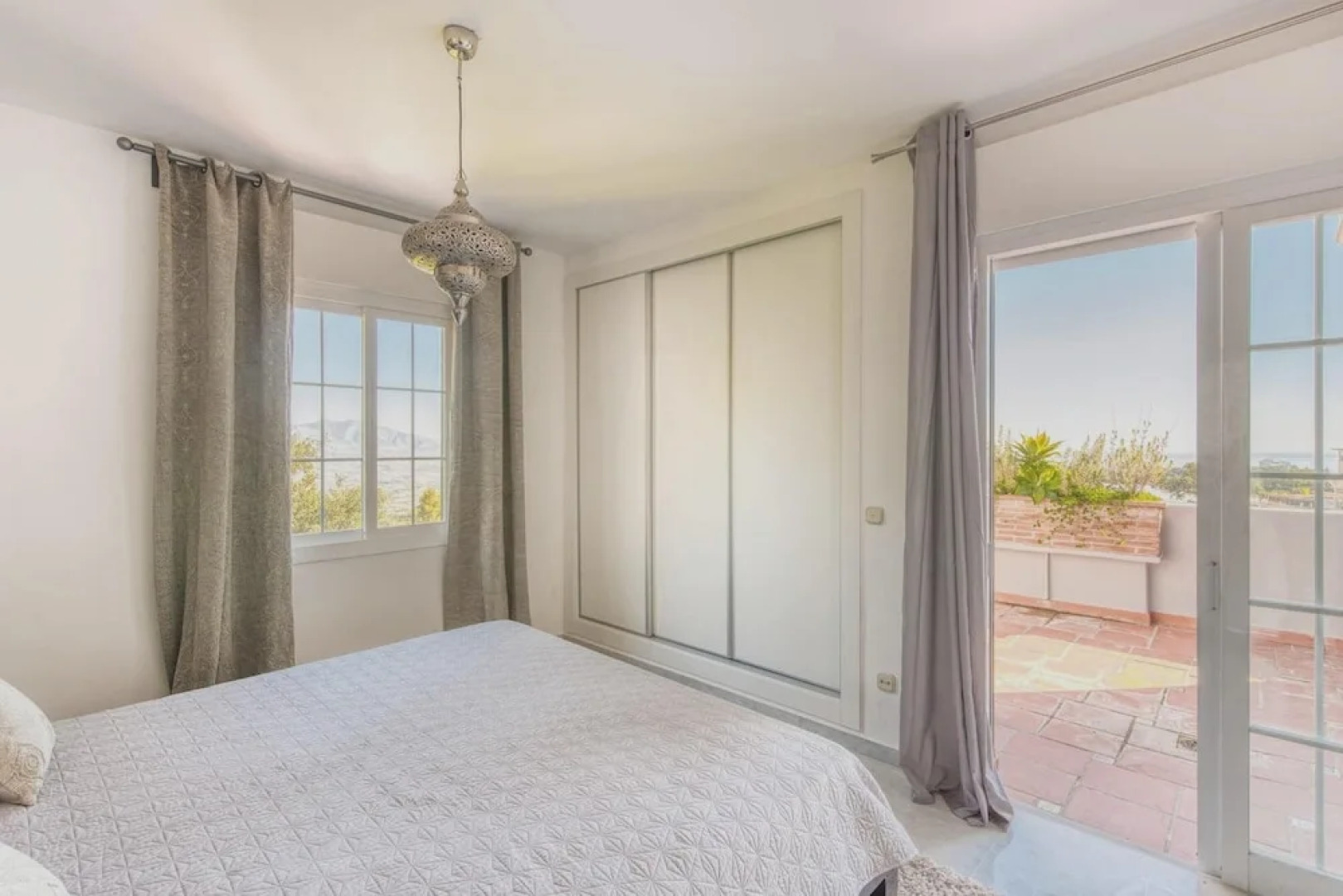 House with 3 Bedrooms in Ojén, with Wonderful Sea View, Pool Access, Furnished Terrace - 7 Km From the Beach