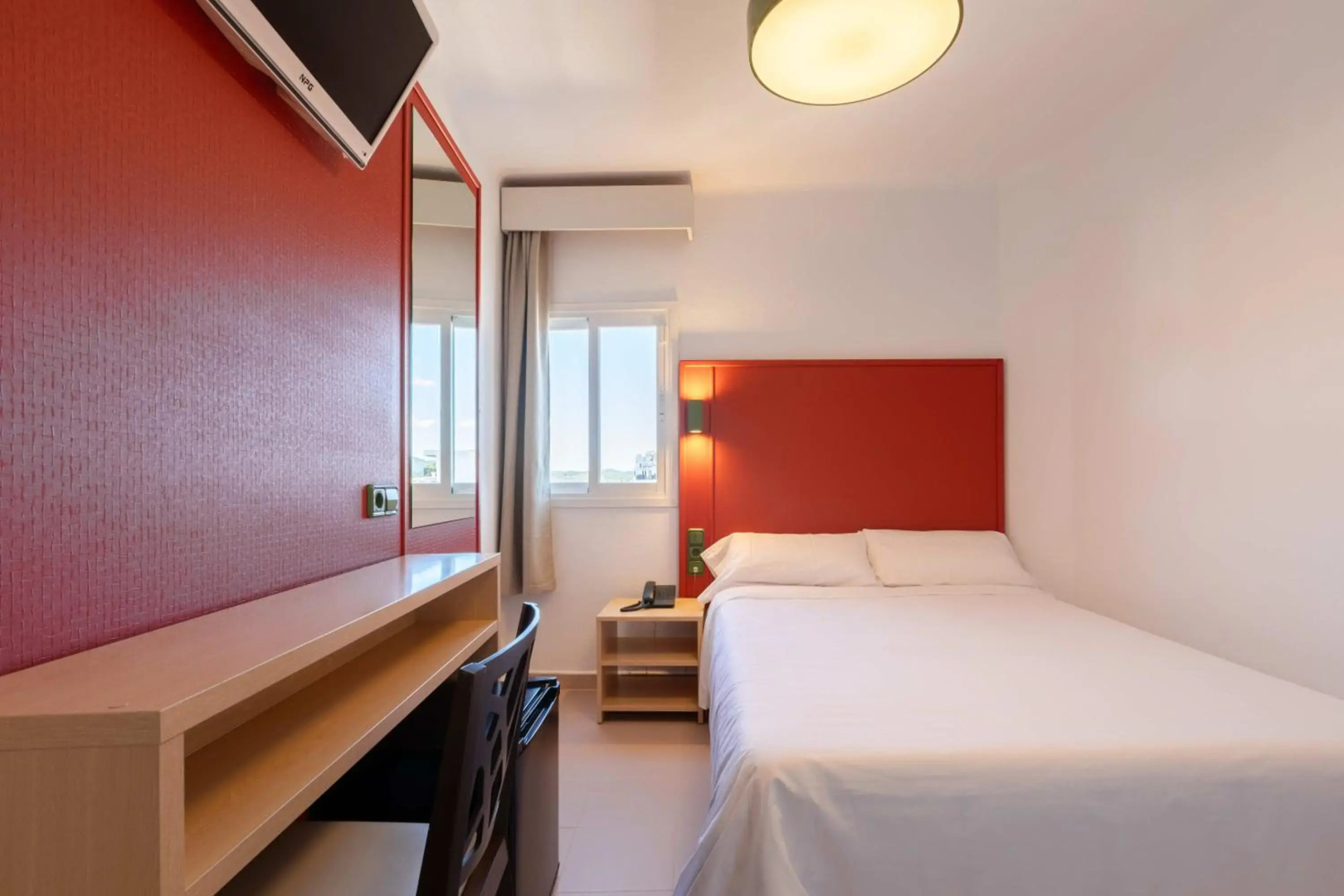 The Red Hotel by Ibiza Feeling - Adults only