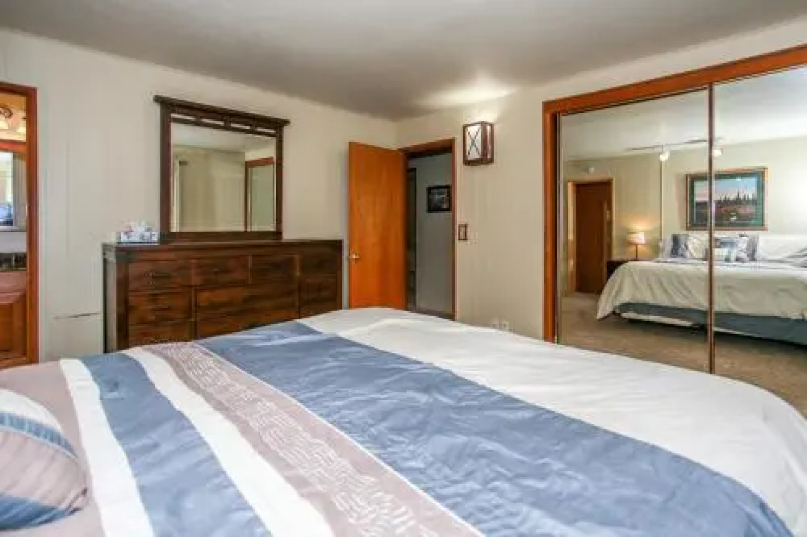 Hudson Bay Lakefront 1227 by RedAwning