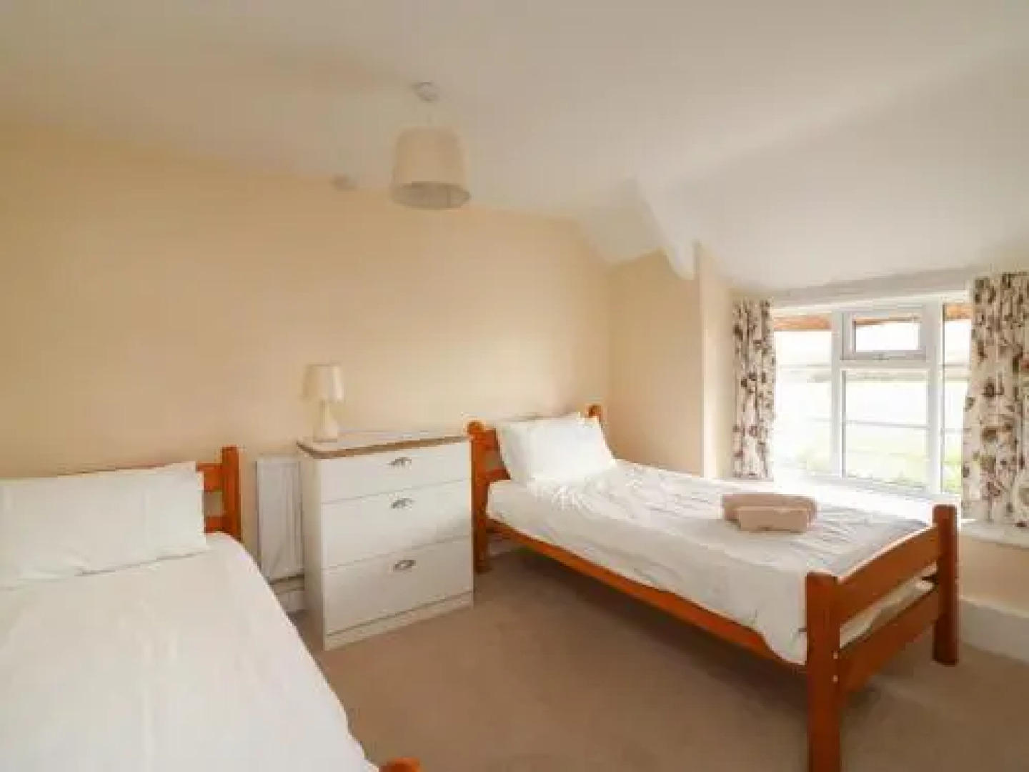 Cliff Farm No. 2 Cottage, BURTON BRADSTOCK