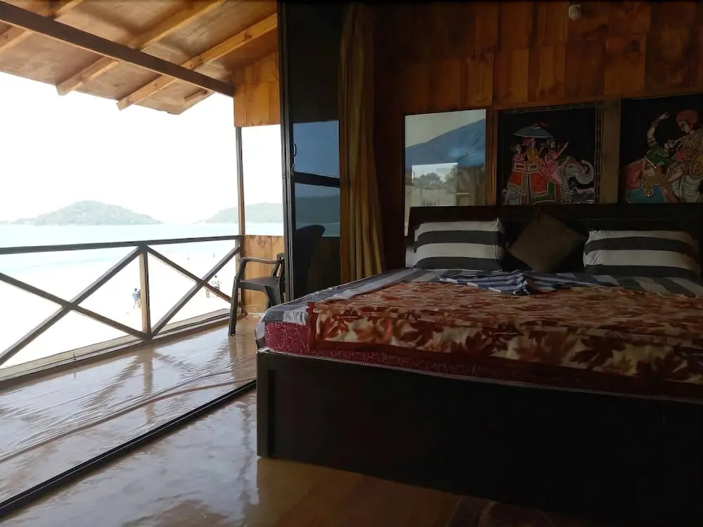 Royal Touch Beach Huts & Restaurant