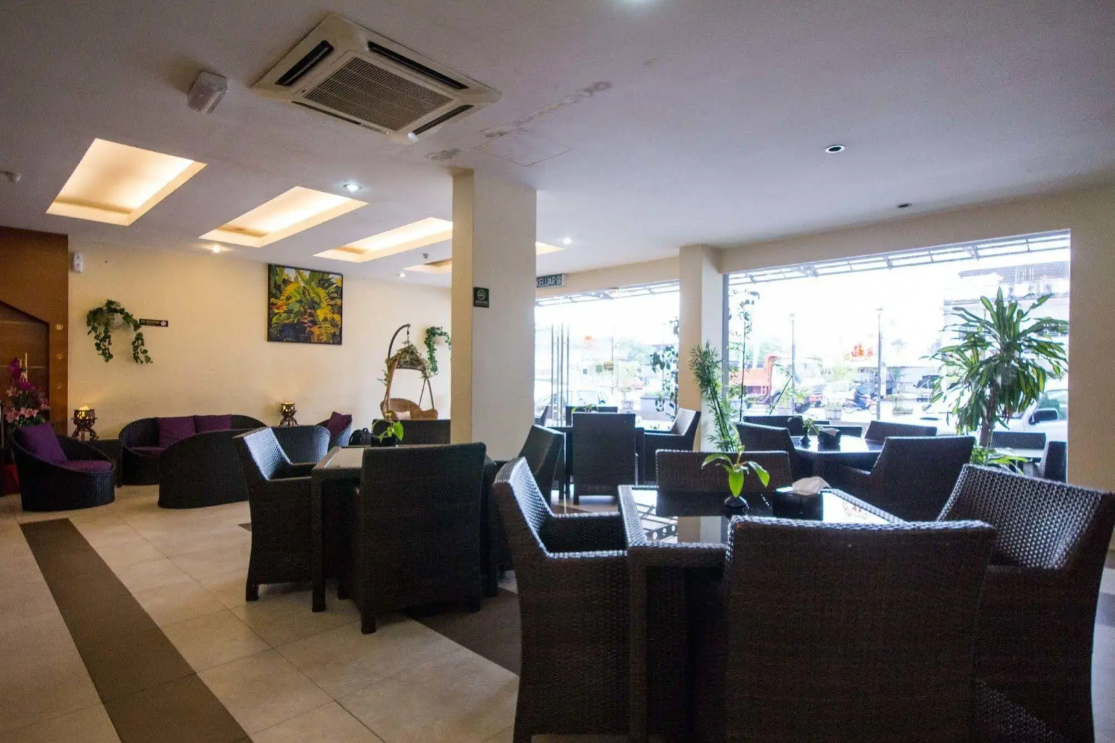 Sri Indar Hotel
