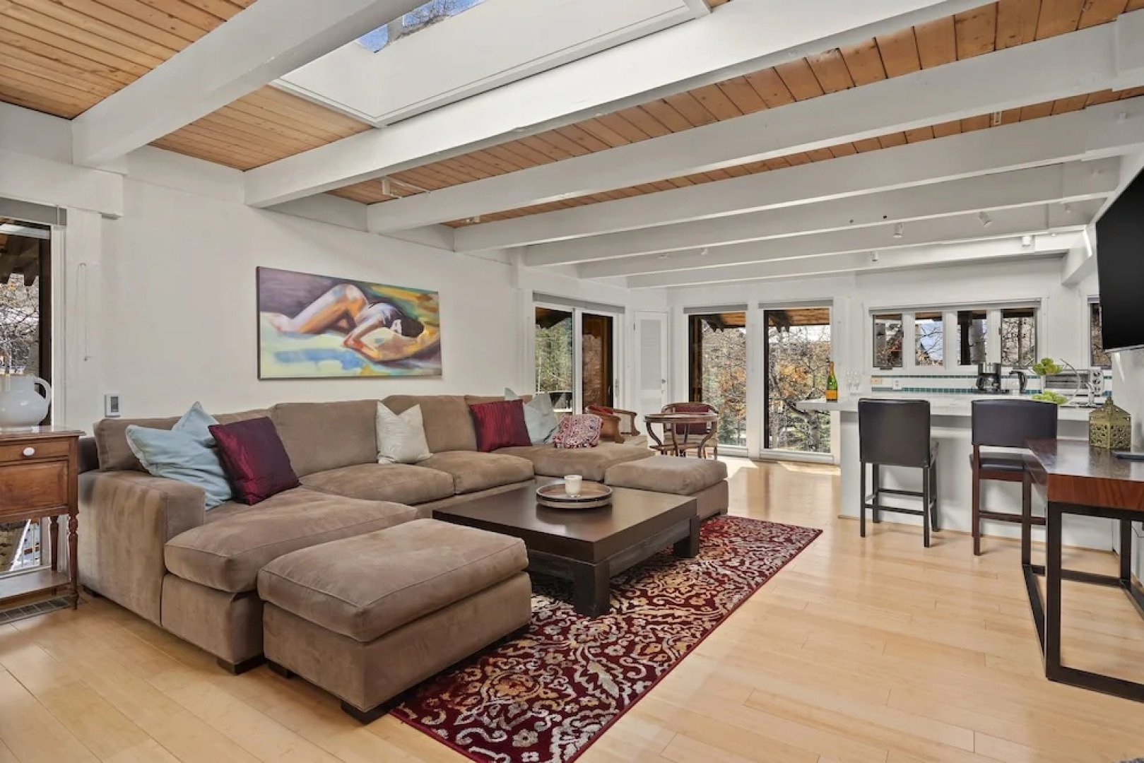 37 Mountain Laurel Drive 2br 2 Bedroom Home by Redawning